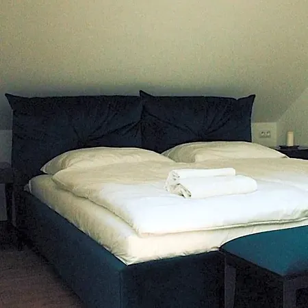 Bed & Breakfast Forrest 3*